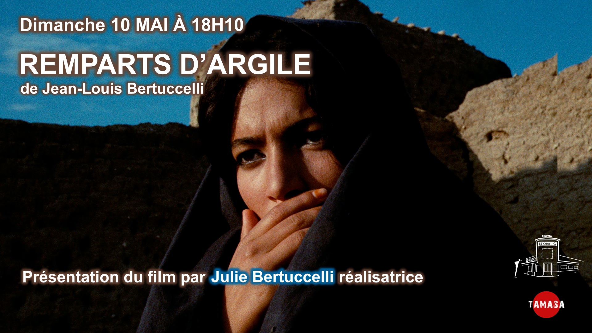 Affiche de Remparts d’argile, drame franco-algérien de Jean-Louis Bertuccelli autour de Rima, jeune femme en quête d’émancipation aux confins du Sahara.